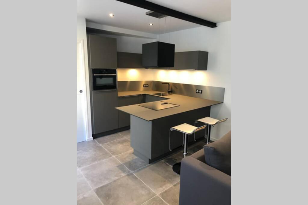 Les Chambres Berguoises Duplex Calme Au Coeur De Bergues Ngoại thất bức ảnh